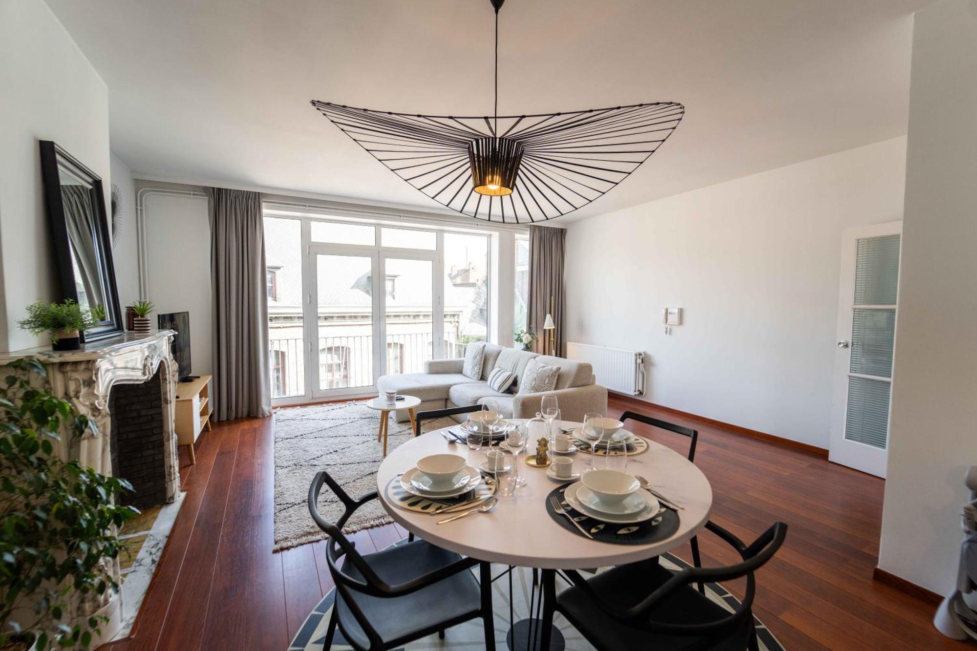 Ferienwohnung Luxury Apart' Mons City Center With Terrace Exterior foto